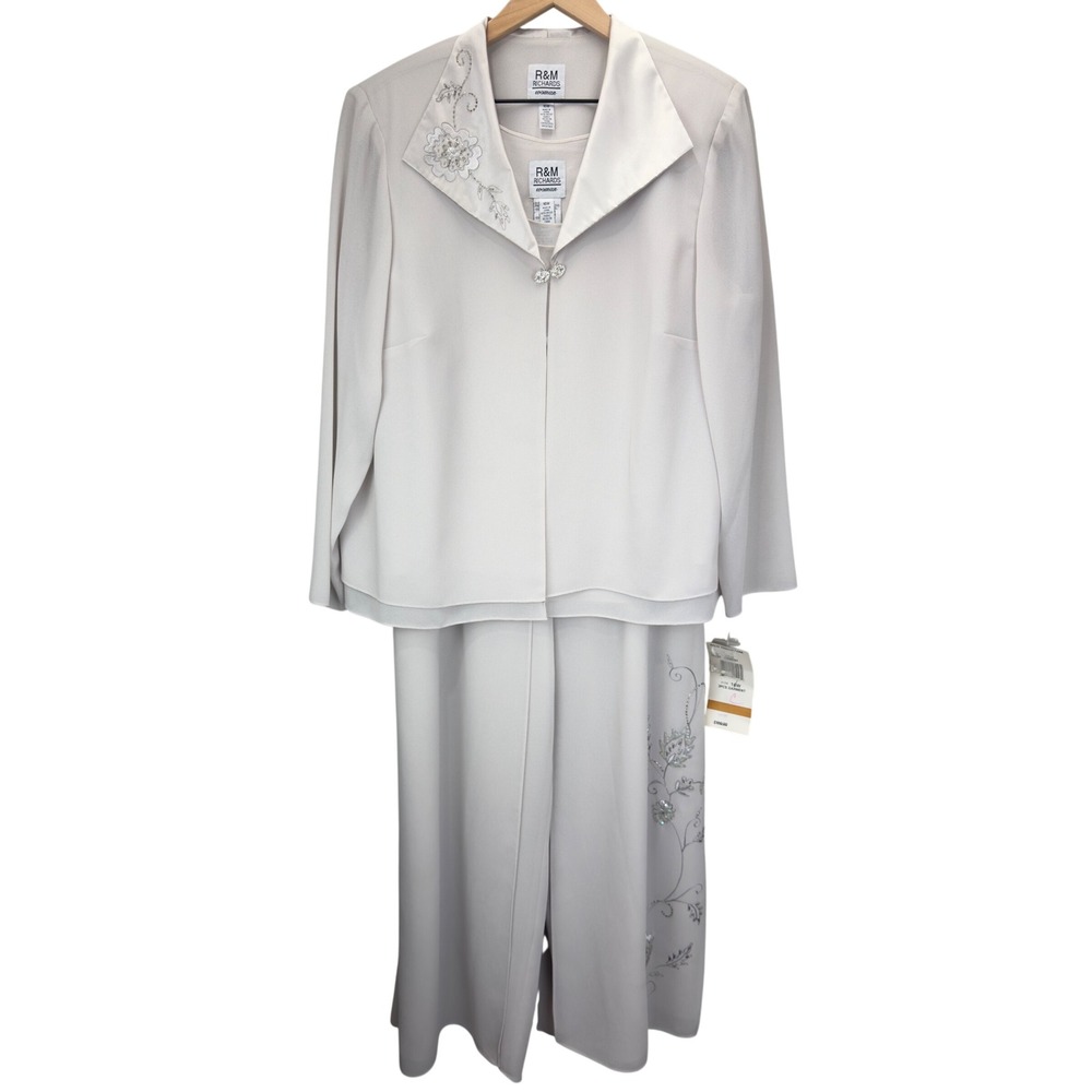 R&M Richards Women's Light Gray Embellished Pant Suit